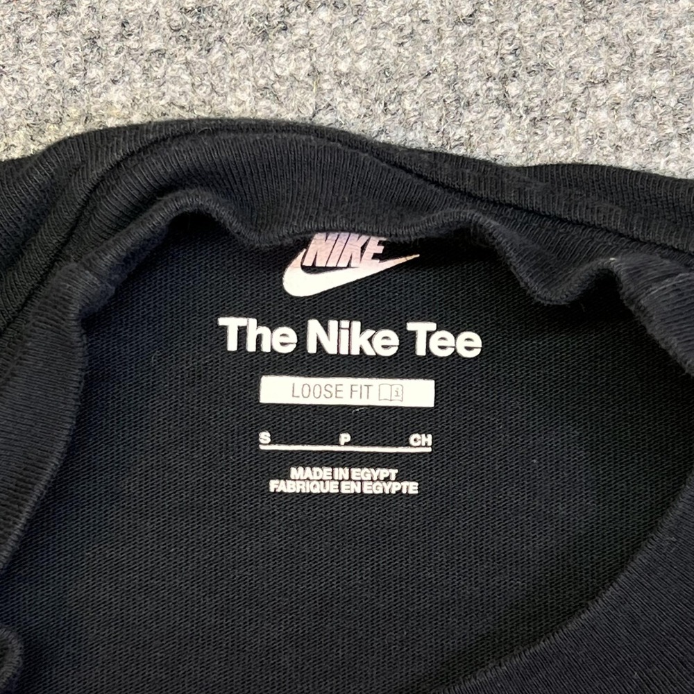 Nike Shirt Womens Small Black Nike Tee Loose Fit 1972 Graphic Tee Short Sleeve - Picture 6 of 11